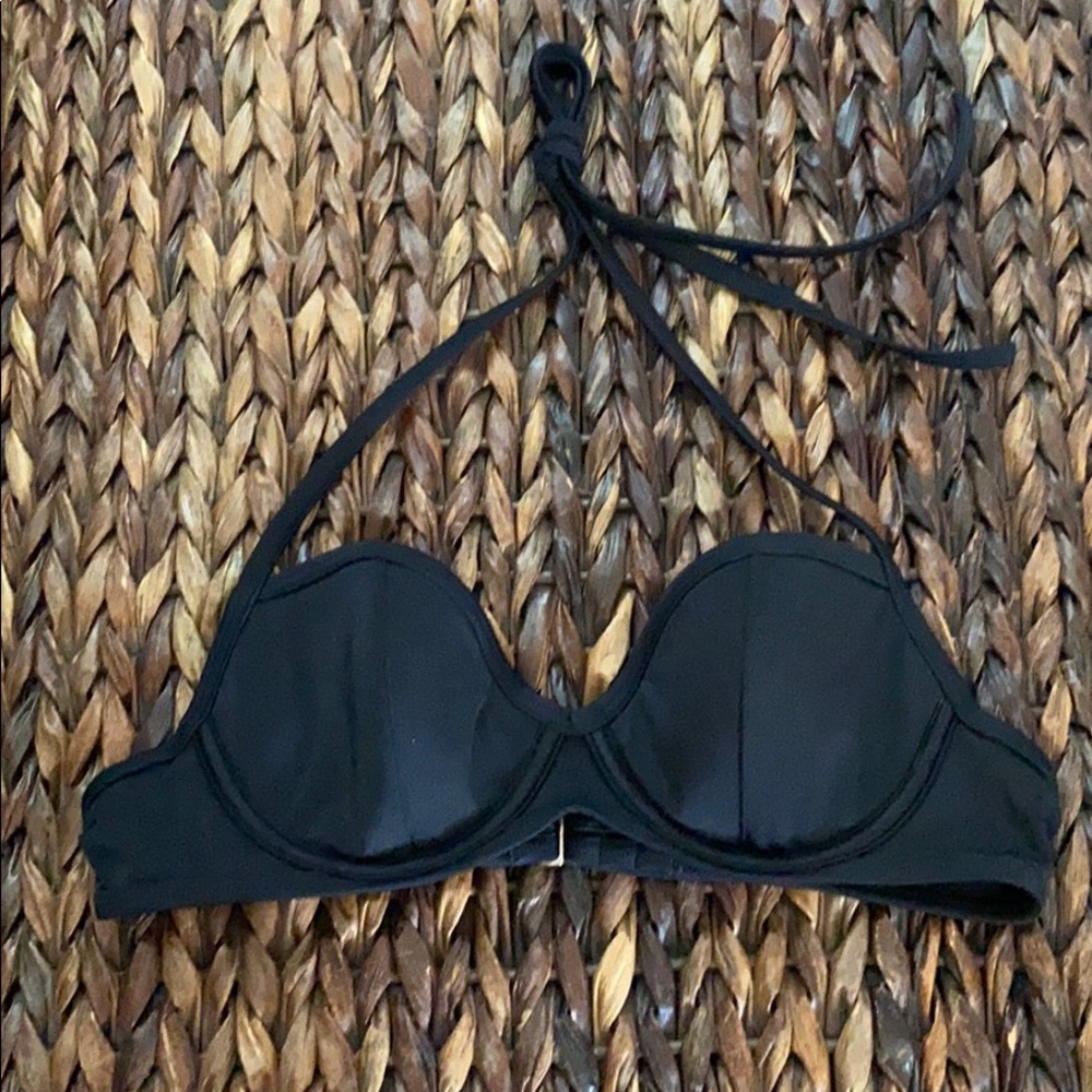 VICTORIA’S SECRET black bikini top 34A